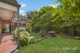 https://images.listonce.com.au/custom/160x/listings/7-royal-crescent-camberwell-vic-3124/904/01990904_img_18.jpg?UMy2hA0CF6I