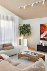 https://images.listonce.com.au/custom/160x/listings/7-rupert-street-brunswick-east-vic-3057/867/01810867_img_12.jpg?LZ6bUv3a0to