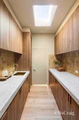 https://images.listonce.com.au/custom/160x/listings/7-rupert-street-brunswick-east-vic-3057/867/01810867_img_25.jpg?c1QEUfDhM5I