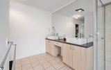 https://images.listonce.com.au/custom/160x/listings/7-russia-mews-lilydale-vic-3140/184/01735184_img_07.jpg?XR1UiutaZiM