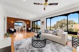 https://images.listonce.com.au/custom/160x/listings/7-ruth-court-glen-waverley-vic-3150/342/01854342_img_03.jpg?UEmpveSv2s0