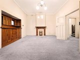 https://images.listonce.com.au/custom/160x/listings/7-sackville-street-kew-vic-3101/121/01684121_img_04.jpg?bpWjWNUkLAE