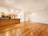 https://images.listonce.com.au/custom/160x/listings/7-sackville-street-kew-vic-3101/121/01684121_img_06.jpg?DXwW1tCEJec