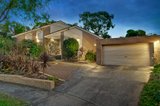 https://images.listonce.com.au/custom/160x/listings/7-sagramore-court-glen-waverley-vic-3150/171/00092171_img_01.jpg?4kxVf6Bboz8