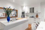 https://images.listonce.com.au/custom/160x/listings/7-saldanna-way-sorrento-vic-3943/169/01988169_img_06.jpg?I6Nf3Y_LXsw