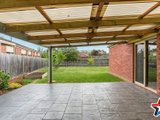 https://images.listonce.com.au/custom/160x/listings/7-sharnalee-court-lilydale-vic-3140/423/01526423_img_02.jpg?N1bERCxSuKE