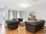 https://images.listonce.com.au/custom/160x/listings/7-sharnalee-court-lilydale-vic-3140/423/01526423_img_11.jpg?PM7o4Ekqip4