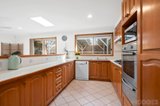 https://images.listonce.com.au/custom/160x/listings/7-sherwood-grove-lara-vic-3212/520/01235520_img_07.jpg?PfIu5CuxSMI