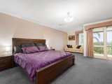 https://images.listonce.com.au/custom/160x/listings/7-shute-close-templestowe-vic-3106/445/00969445_img_06.jpg?kn7COKWib_w