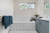 https://images.listonce.com.au/custom/160x/listings/7-sims-square-kensington-vic-3031/032/01740032_img_09.jpg?RqBybOuHWO4