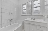https://images.listonce.com.au/custom/160x/listings/7-sparks-road-norlane-vic-3214/669/01698669_img_07.jpg?INi0QdrVXH0