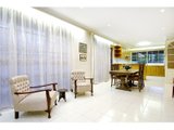 https://images.listonce.com.au/custom/160x/listings/7-st-georges-road-armadale-vic-3143/276/01685276_img_07.jpg?Q6SELvXnJM4