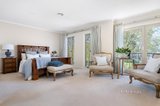 https://images.listonce.com.au/custom/160x/listings/7-st-glens-way-lake-gardens-vic-3355/557/01114557_img_09.jpg?ZudsujrOLBg