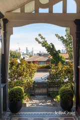 https://images.listonce.com.au/custom/160x/listings/7-stanley-street-richmond-vic-3121/949/01893949_img_03.jpg?pU-mzwgKuzY