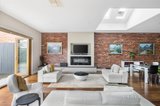 https://images.listonce.com.au/custom/160x/listings/7-station-street-kew-east-vic-3102/446/01286446_img_04.jpg?WeDUVMKOO24