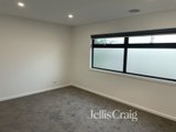 https://images.listonce.com.au/custom/160x/listings/7-steel-street-spotswood-vic-3015/128/01916128_img_06.jpg?qCCPxbJ6VJQ