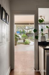 https://images.listonce.com.au/custom/160x/listings/7-steele-street-newport-vic-3015/635/01943635_img_18.jpg?AwQ8WH4FYyE