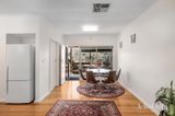 https://images.listonce.com.au/custom/160x/listings/7-sunhill-road-mount-waverley-vic-3149/543/01833543_img_02.jpg?IagaRYPgiDw