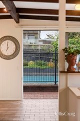 https://images.listonce.com.au/custom/160x/listings/7-sunray-court-donvale-vic-3111/555/01987555_img_11.jpg?VmJvszjTdF0