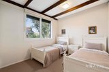https://images.listonce.com.au/custom/160x/listings/7-sunray-court-donvale-vic-3111/555/01987555_img_14.jpg?iz6ZcP-XUVs