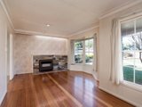 https://images.listonce.com.au/custom/160x/listings/7-sweetland-road-mooroolbark-vic-3138/183/01524183_img_04.jpg?xrrKqqLmZDI