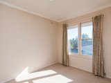 https://images.listonce.com.au/custom/160x/listings/7-sweetland-road-mooroolbark-vic-3138/183/01524183_img_09.jpg?zuAedJPRJPQ