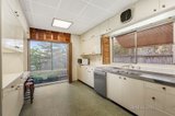 https://images.listonce.com.au/custom/160x/listings/7-sythney-court-surrey-hills-vic-3127/736/00559736_img_06.jpg?PknNkN8uLM4