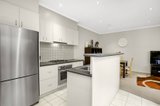 https://images.listonce.com.au/custom/160x/listings/7-taylor-mews-kensington-vic-3031/657/00218657_img_03.jpg?m7H8KNVotUw