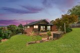 https://images.listonce.com.au/custom/160x/listings/7-thornton-court-mooroolbark-vic-3138/283/01233283_img_12.jpg?TJOa7GVBBTw