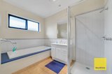 https://images.listonce.com.au/custom/160x/listings/7-tierney-court-highton-vic-3216/716/01698716_img_13.jpg?FAGAIOcO-2E