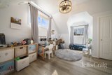https://images.listonce.com.au/custom/160x/listings/7-tintern-grove-cheltenham-vic-3192/156/01985156_img_03.jpg?J5hck11ThxI