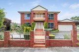 https://images.listonce.com.au/custom/160x/listings/7-tirhatuan-drive-rowville-vic-3178/534/01874534_img_01.jpg?FpAlfUzM2UY