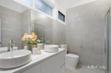 https://images.listonce.com.au/custom/160x/listings/7-tracey-court-wheelers-hill-vic-3150/093/01819093_img_08.jpg?Y9DuUQLLXsk