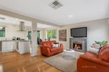 https://images.listonce.com.au/custom/160x/listings/7-victoria-street-diamond-creek-vic-3089/713/00754713_img_05.jpg?6FWx3PlpK2E