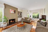 https://images.listonce.com.au/custom/160x/listings/7-waratah-avenue-burwood-vic-3125/364/00481364_img_02.jpg?JLIh2obu0mI