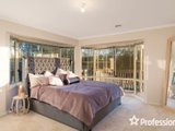 https://images.listonce.com.au/custom/160x/listings/7-water-lilly-lane-lilydale-vic-3140/347/01526347_img_09.jpg?5zdCy2Pfciw