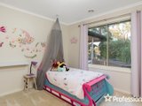 https://images.listonce.com.au/custom/160x/listings/7-water-lilly-lane-lilydale-vic-3140/347/01526347_img_13.jpg?xAqY6tmIevc