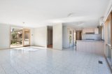 https://images.listonce.com.au/custom/160x/listings/7-wattle-avenue-mount-martha-vic-3934/272/01810272_img_08.jpg?pfdz4pzp__0