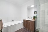 https://images.listonce.com.au/custom/160x/listings/7-weinberg-walk-heidelberg-heights-vic-3081/728/01516728_img_08.jpg?RyLc6HFv184