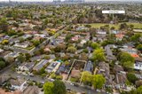 https://images.listonce.com.au/custom/160x/listings/7-weir-street-kew-vic-3101/770/01820770_img_10.jpg?r4wsXZPqLd4