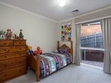 https://images.listonce.com.au/custom/160x/listings/7-westall-court-mooroolbark-vic-3138/403/01524403_img_08.jpg?CykYlQ7vWAQ