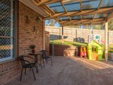 https://images.listonce.com.au/custom/160x/listings/7-westall-court-mooroolbark-vic-3138/403/01524403_img_13.jpg?DuigdCwhiUc