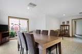 https://images.listonce.com.au/custom/160x/listings/7-willaura-place-yallambie-vic-3085/282/01116282_img_04.jpg?V2YS6mXmigw