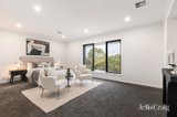 https://images.listonce.com.au/custom/160x/listings/7-william-street-donvale-vic-3111/576/01872576_img_08.jpg?RIdM7mBMVaA