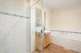 https://images.listonce.com.au/custom/160x/listings/7-woodlands-grove-mitcham-vic-3132/803/01971803_img_09.jpg?MTyJLE7Jaw0