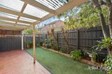 https://images.listonce.com.au/custom/160x/listings/7-woodlands-grove-mitcham-vic-3132/803/01971803_img_10.jpg?LzwZukZP9uw