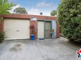 https://images.listonce.com.au/custom/160x/listings/7-yarra-road-croydon-vic-3136/461/01529461_img_19.jpg?6ZNR-xdNDow