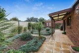 https://images.listonce.com.au/custom/160x/listings/70-alma-avenue-altona-meadows-vic-3028/680/01810680_img_05.jpg?q9mdOZ9tjDc