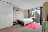 https://images.listonce.com.au/custom/160x/listings/70-beecroft-crescent-templestowe-vic-3106/234/00092234_img_08.jpg?Z-NS8CcULDs