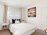 https://images.listonce.com.au/custom/160x/listings/70-bellara-drive-mooroolbark-vic-3138/863/01524863_img_09.jpg?p-bTK30p-E8